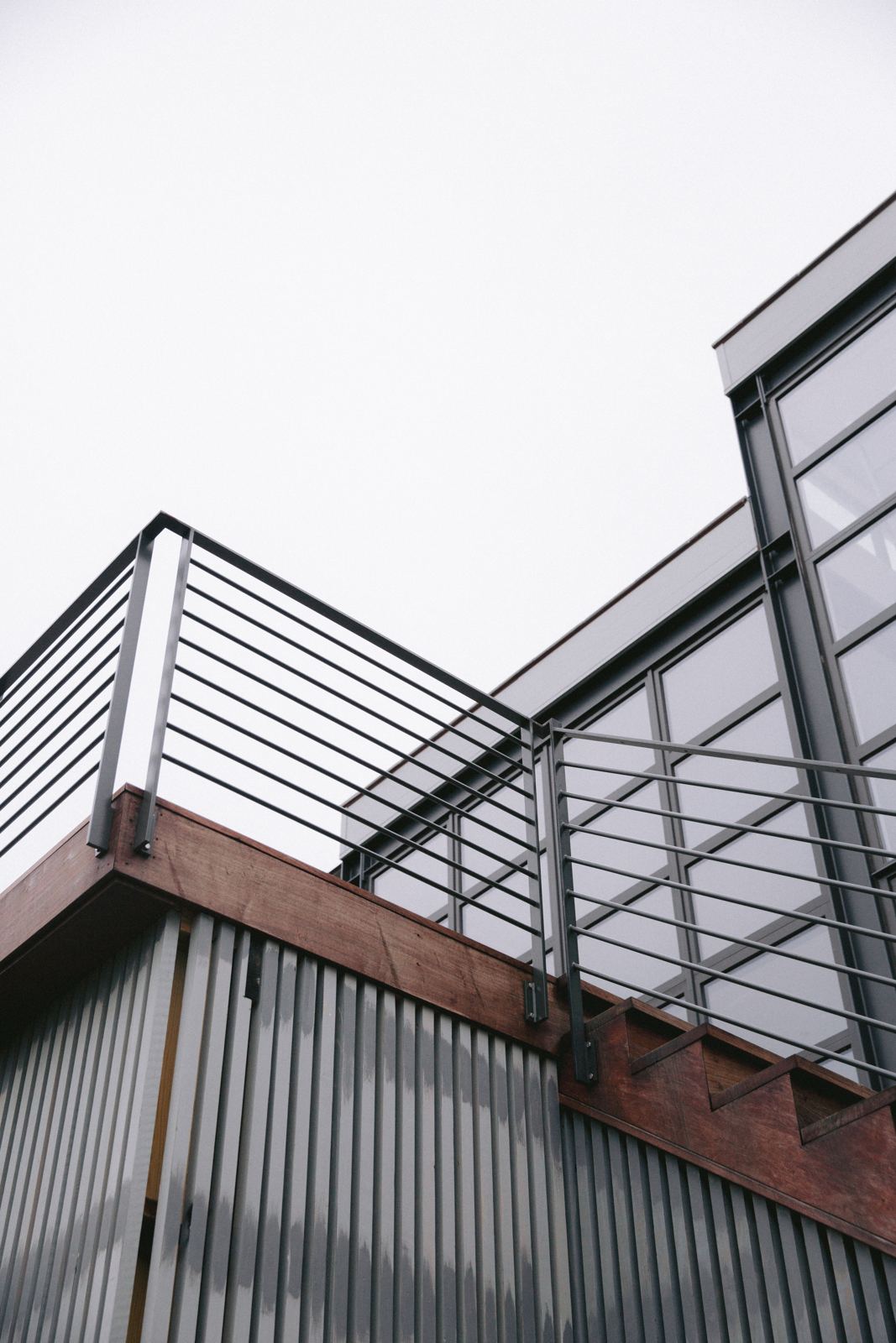 Deck rail and glazing